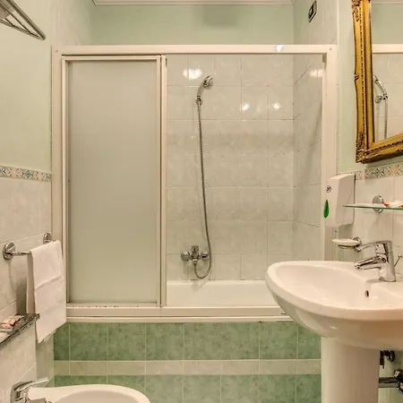 Hotel Montreal Rome
