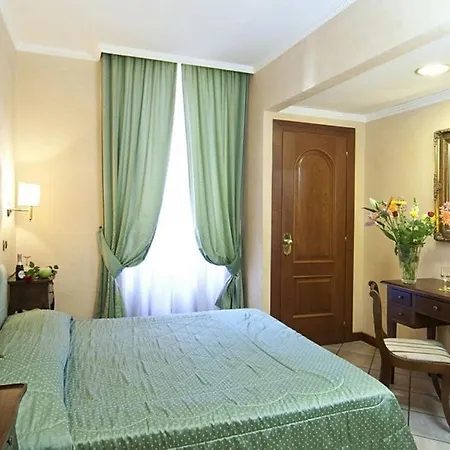 Montreal 3* Rome