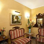 Hotel Montreal 3*