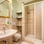 Hotel Montreal