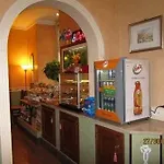 Hotel Montreal
