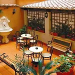 Montreal Hotel 3*