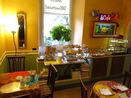 Montreal 3* ローマ